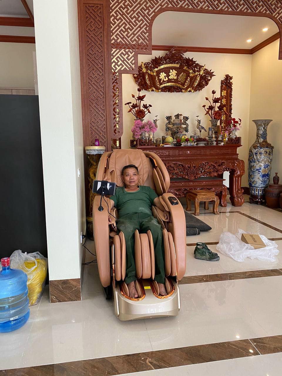 GHẾ MASSAGE LIFESPORT LS-799 - GIẢM ĐẾN 50% - MUA 1 ĐƯỢC 5