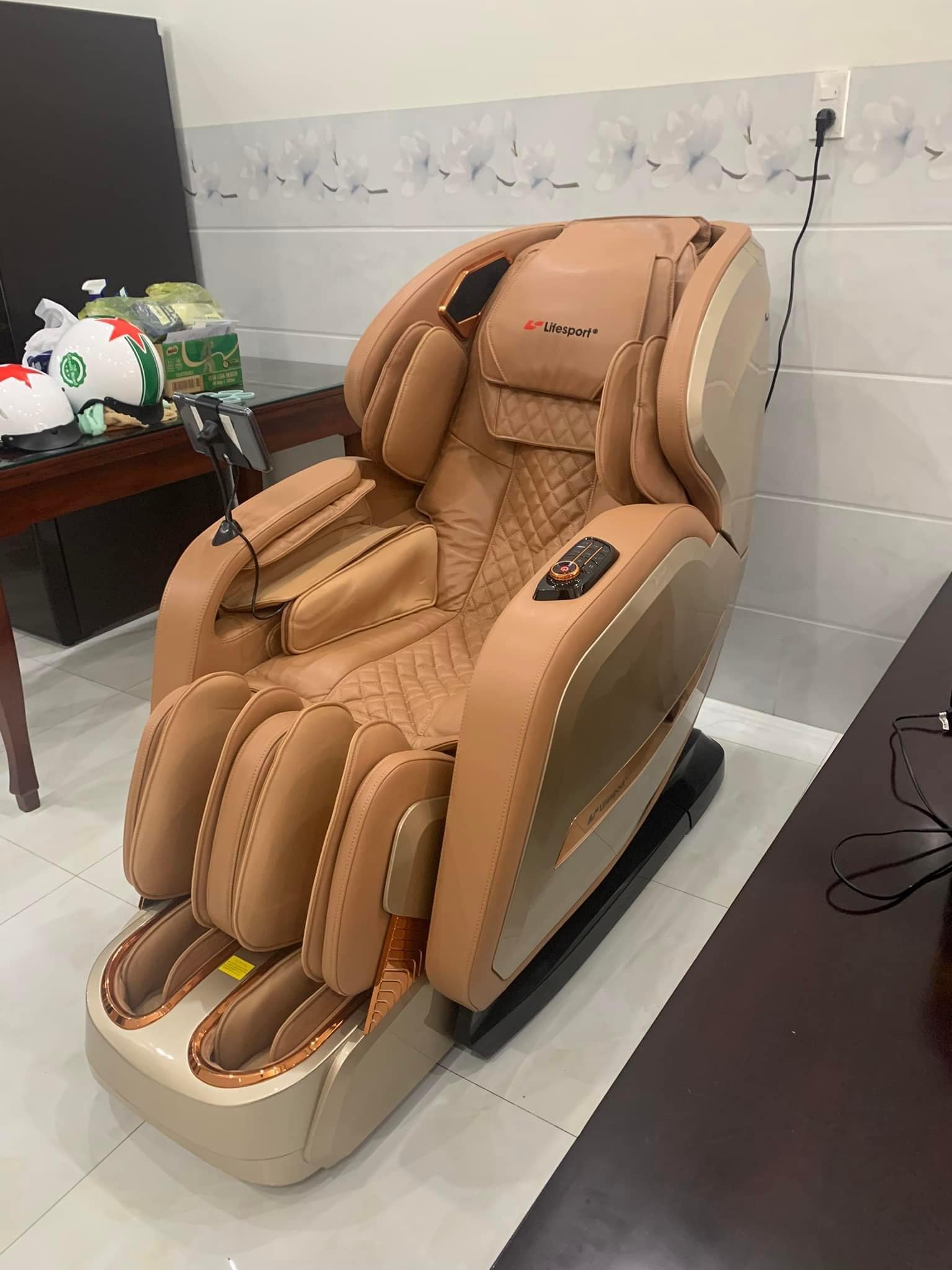 GHẾ MASSAGE LIFESPORT LS-799 - GIẢM ĐẾN 50% - MUA 1 ĐƯỢC 5