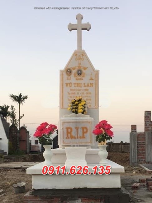 Mộ Đá Công Giáo Đạo Thiên Chúa