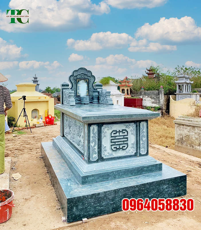 MỚi mẫu mộ tam sơn tam cấp bằng đá thiết kế đơn giản Ninh Bình