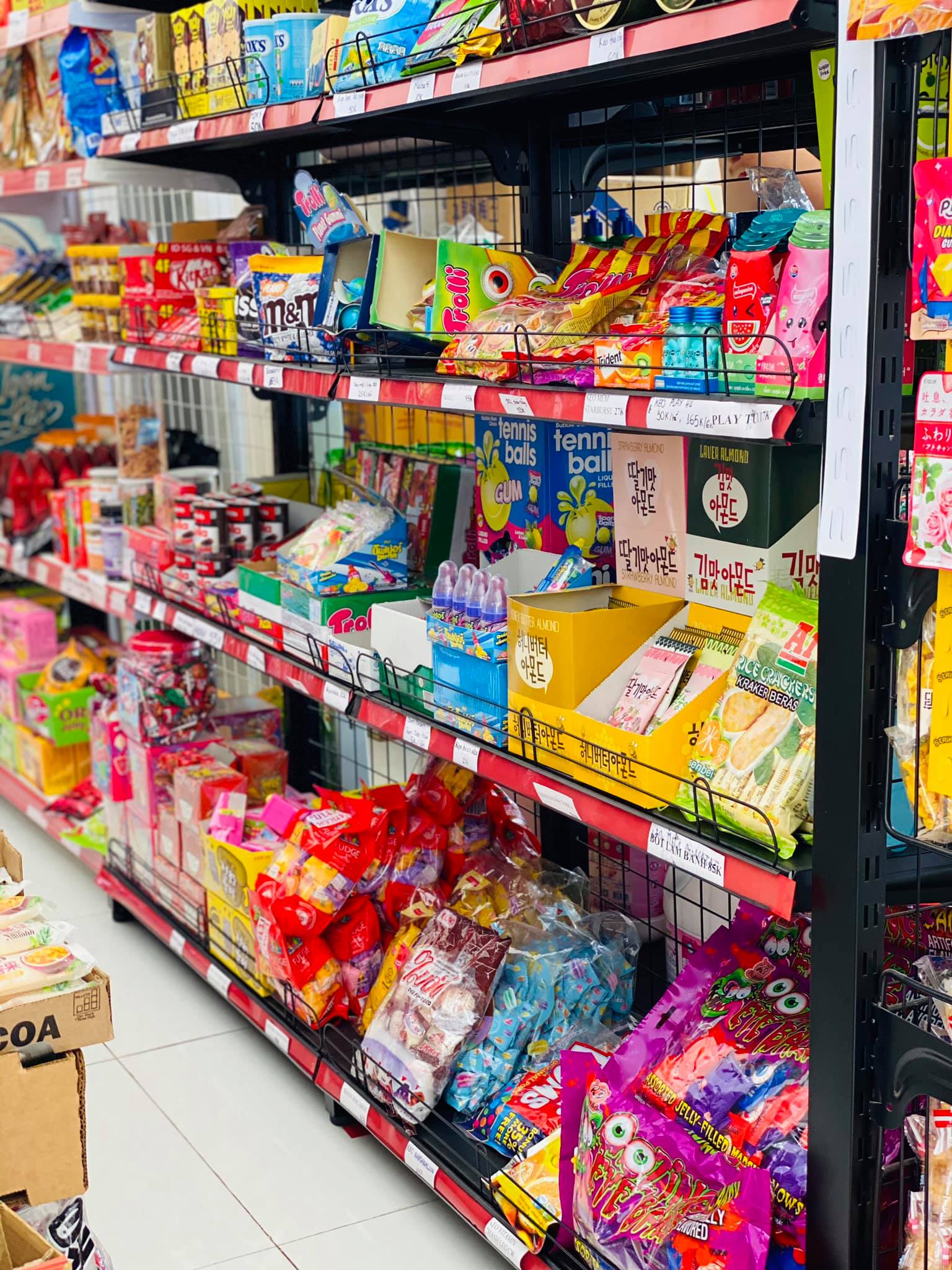 Kệ siêu thị thanh lý giá rẻ (còn tin là còn kệ)