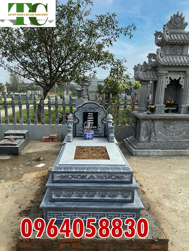 Lý do nên chọn xây mộ tam cấp bằng đá đẹp ở Thái Bình