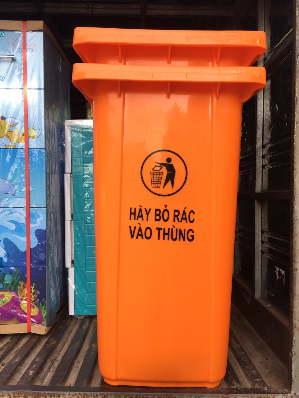 Thùng rác ngoài trời 60lit - 90 lit - 120 lit 240 lit