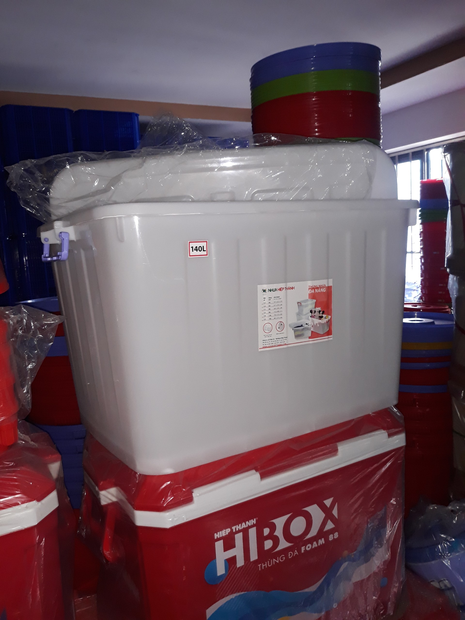 Thùng đa năng có nắp và bánh xe đẩy dùng chứa đồ, nuôi cá 30L-220L