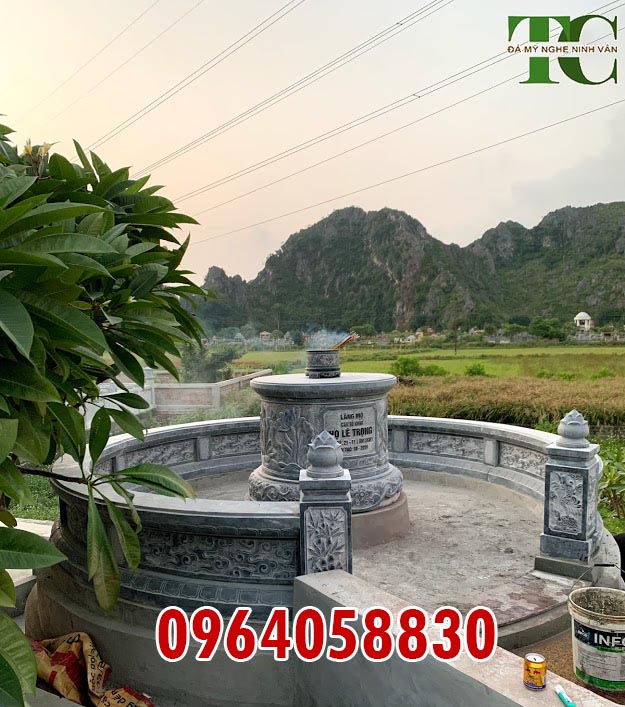 TOP mẫu mộ tròn bằng đá xanh lắp đặt tại Nam Định