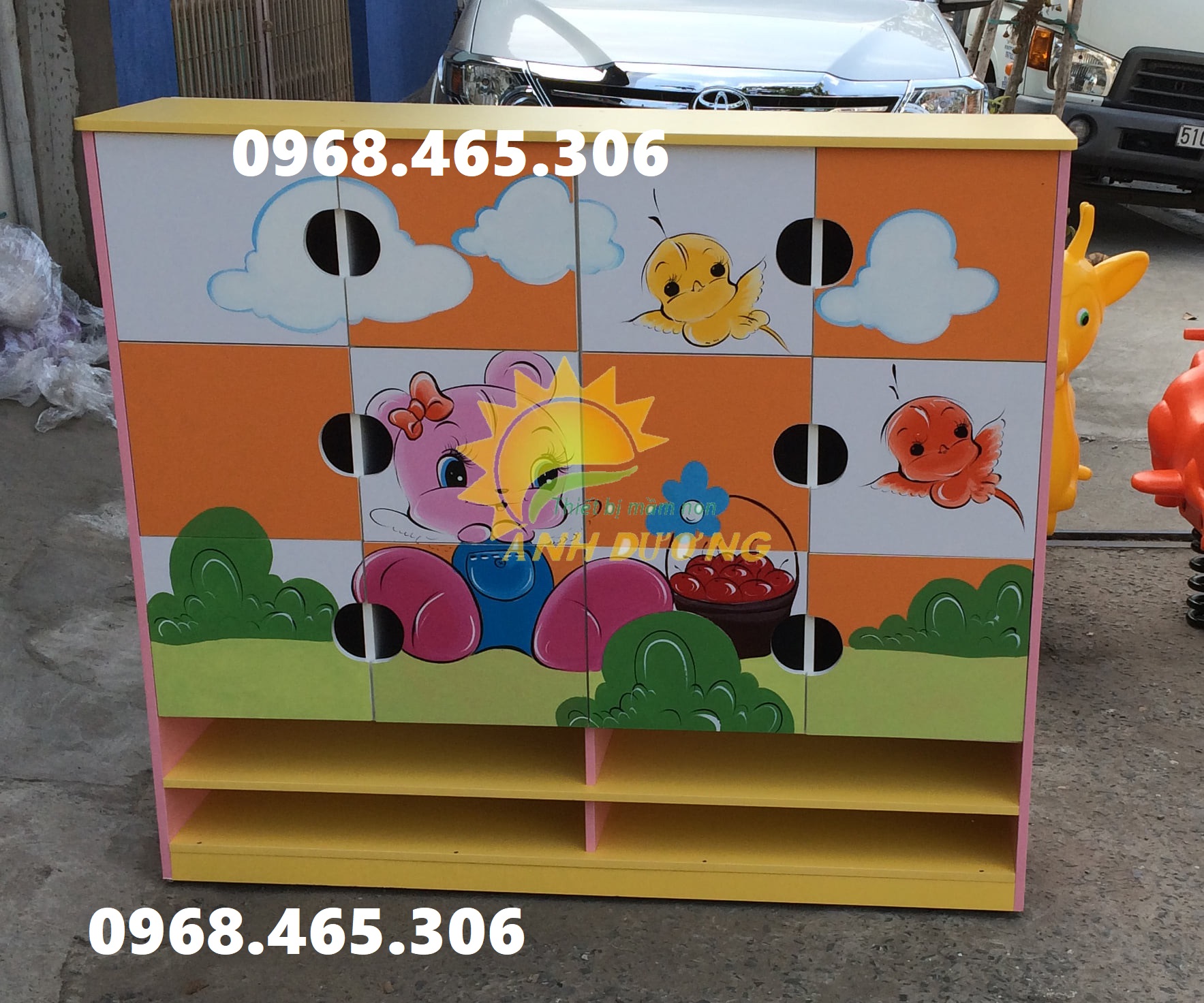 Tủ đựng cặp,, dép mầm non dành cho nhà trẻ, trường mầm non