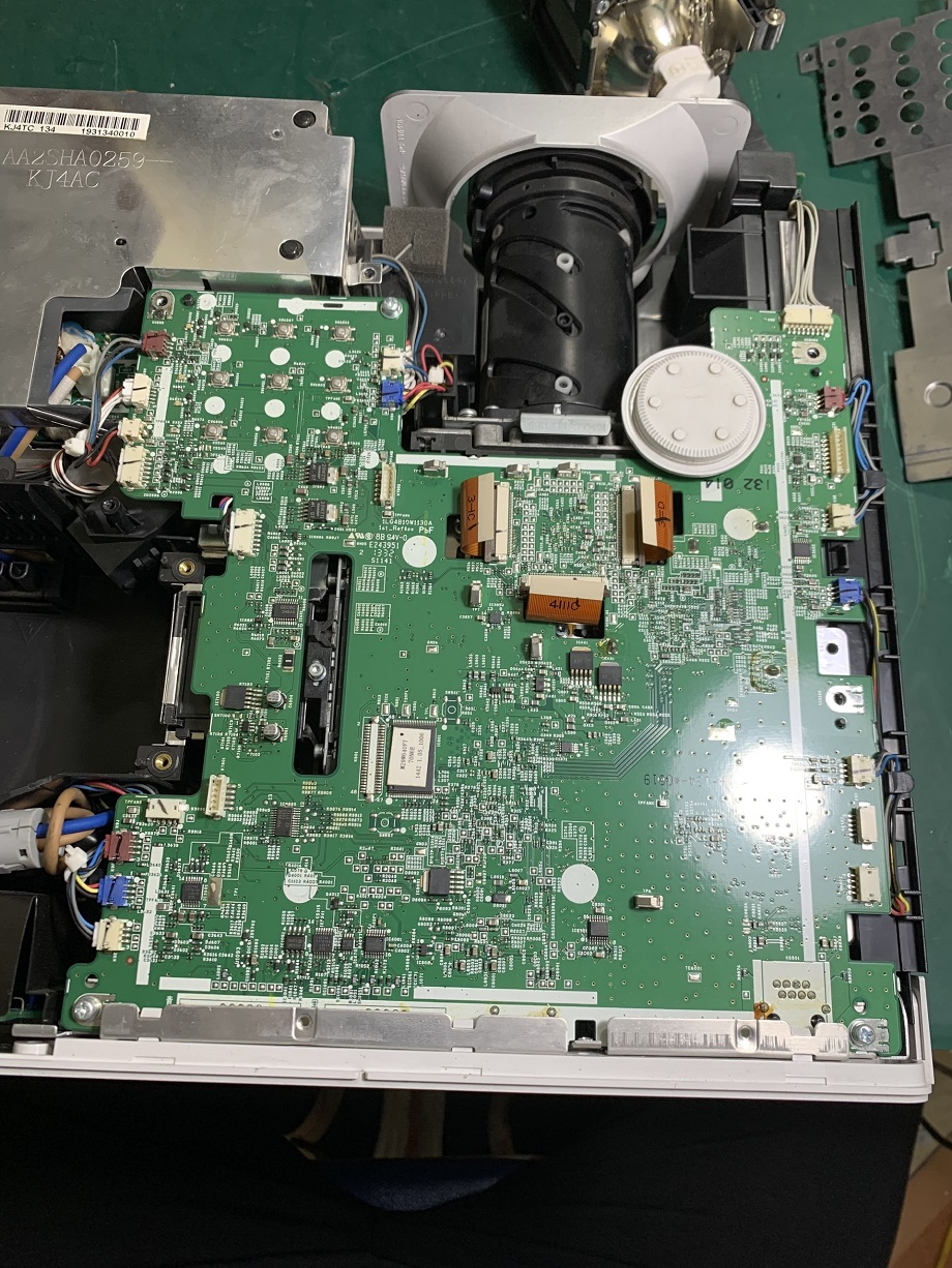 Sửa chữa máy chiếu tại Hoàn Kiếm giá rẻ chất lượng