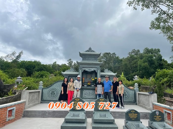Khu lăng mộ đá tại Tiền Giang bằng đá khối giá tốt năm 2023