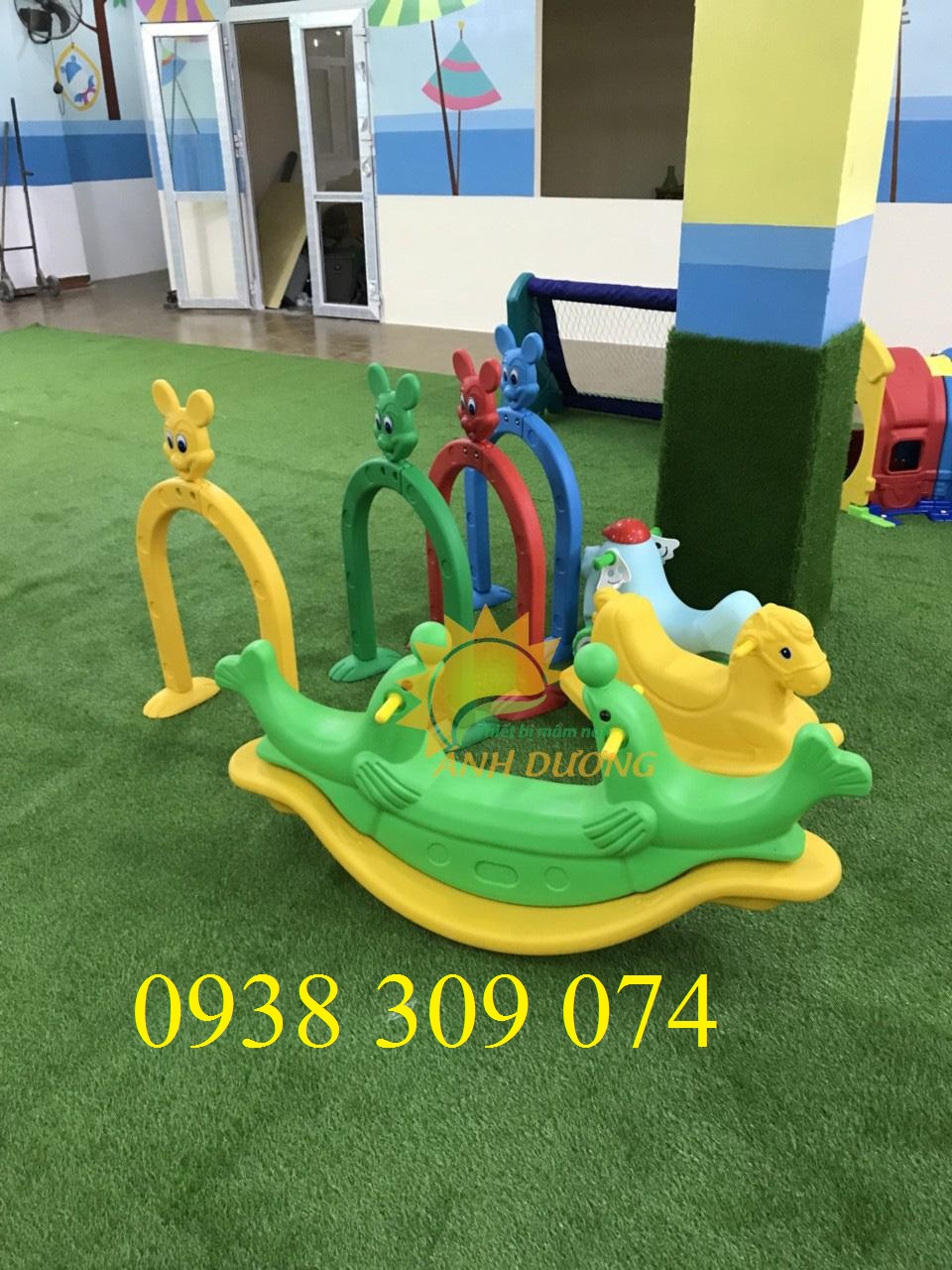 Bập bênh đôi nhập khẩu con gà, cá heo, con ngựa