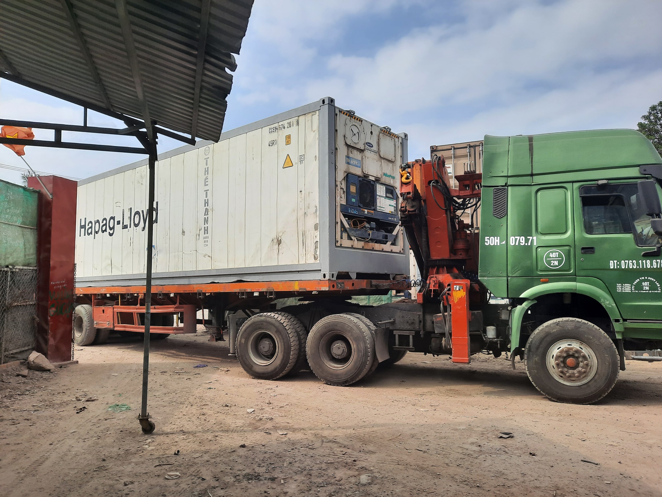 bàn giao container lạnh về chứa thuỷ hải sản