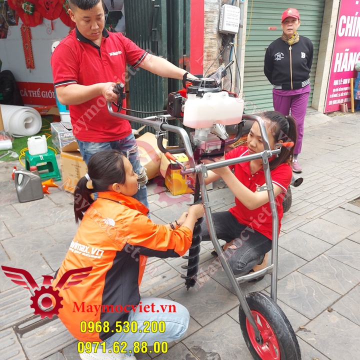 Máy khoan đất giá rẻ tại Hà Nội ( kèm mũi khoan 150)