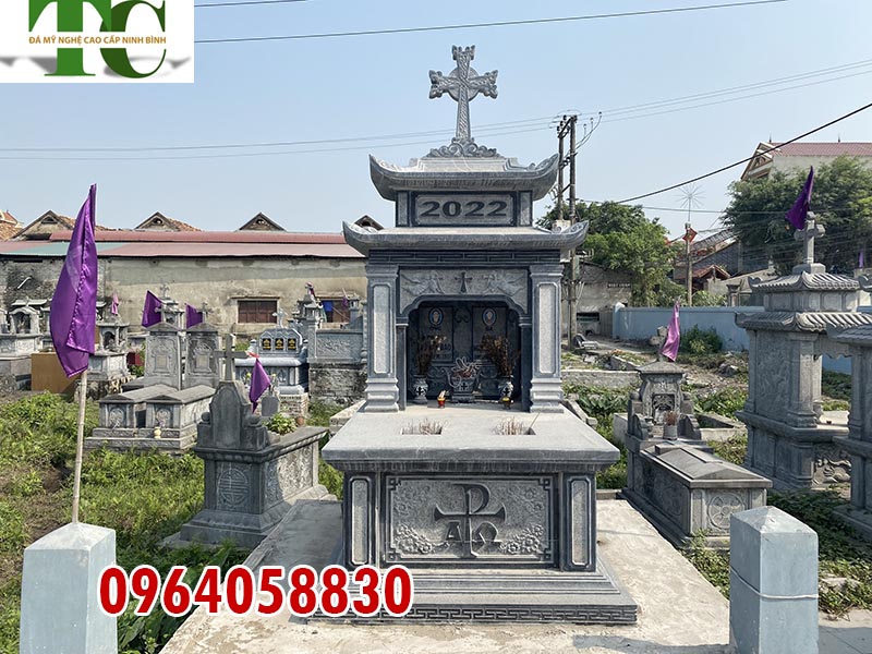 Giá bán mộ đôi công giáo bằng đá đẹp lắp ở Vĩnh Phúc