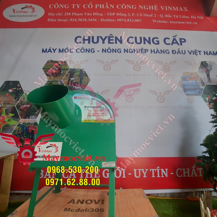 Máy thái chuối mịn cả cây cho gia súc gia cầm