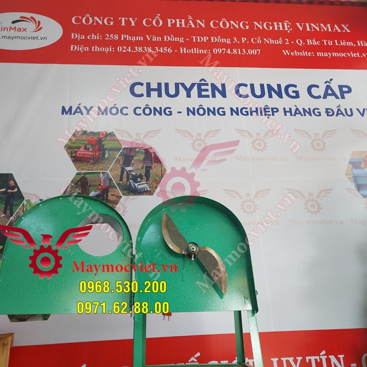 Máy thái chuối mịn cả cây cho gia súc gia cầm