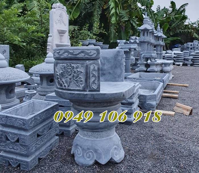 Nên đặt hướng nào cho bàn thờ ngoài trời