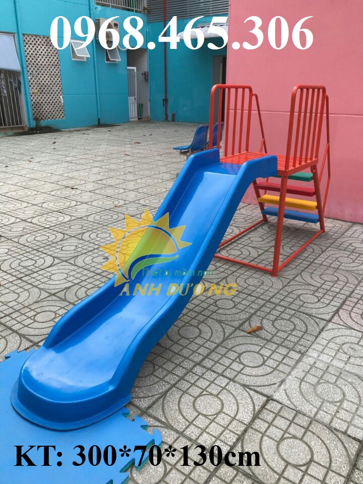 Cầu trượt trẻ em nhiều mẫu dành cho trường mầm non, quán cafe