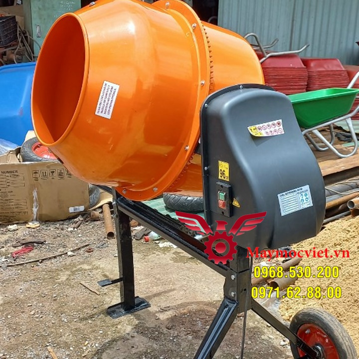 Máy trộn nguyên liệu thức ăn chăn nuôi 130l giá rẻ