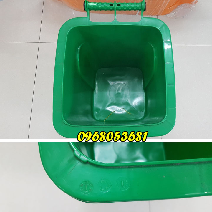 Thùng rác nhựa 30l nắp kín có 4 bánh xe tại TPHCM