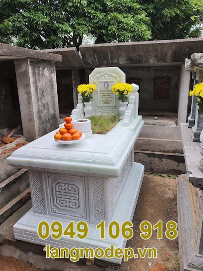 Mẫu xây mộ để tro cốt hài cốt bằng đá 2023