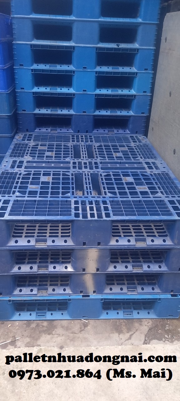 Pallet nhựa cũ tại Sài Gòn, liên hệ 0973021864