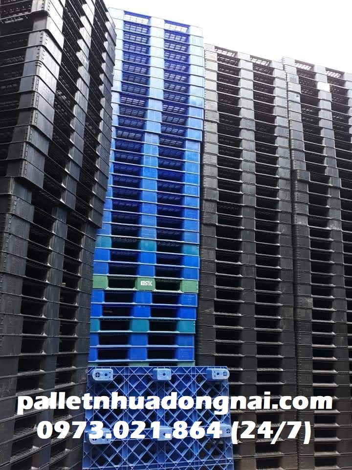 Pallet nhựa cũ tại Sài Gòn, liên hệ 0973021864