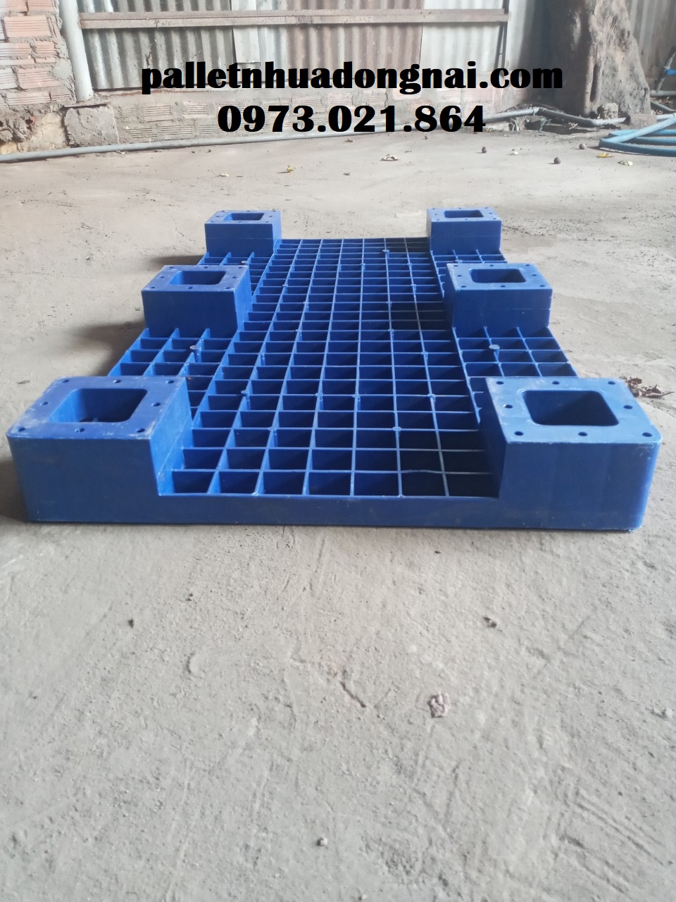 Pallet nhựa cũ tại Sài Gòn, liên hệ 0973021864