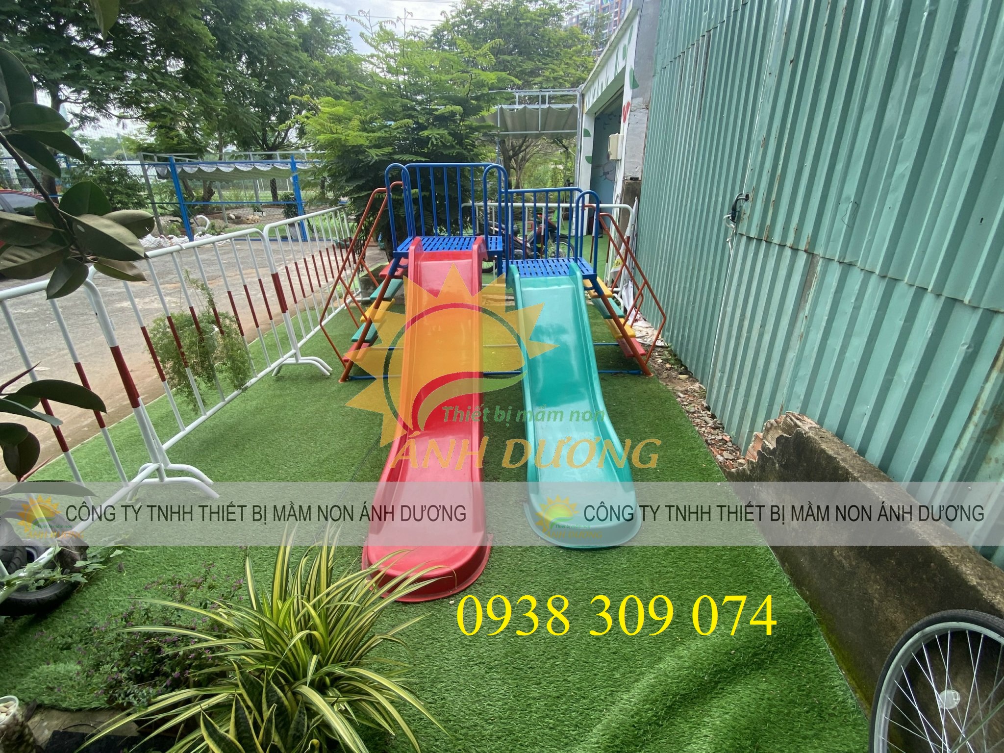 Cầu trượt trẻ em hai lứa tuổi- cầu trượt máng đôi