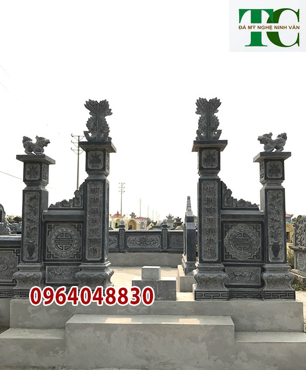 Khu lăng mộ đá xanh rêu cao cấp lắp đặt ở Hải Phòng