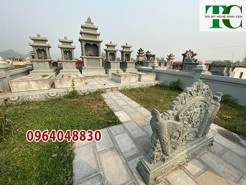 Khu lăng mộ đá xanh rêu cao cấp lắp đặt ở Hải Phòng