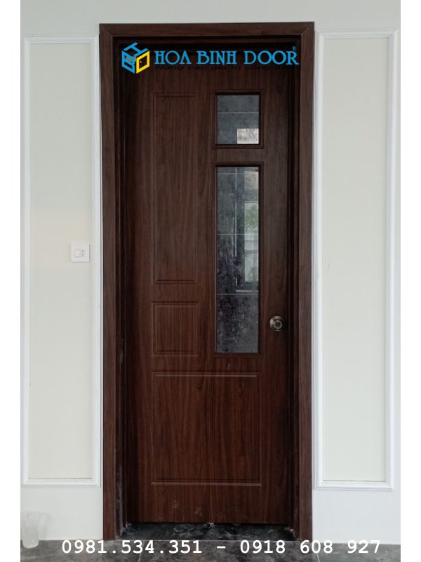 Cửa nhựa Composite tại quận 4 - Cửa nhà vệ sinh