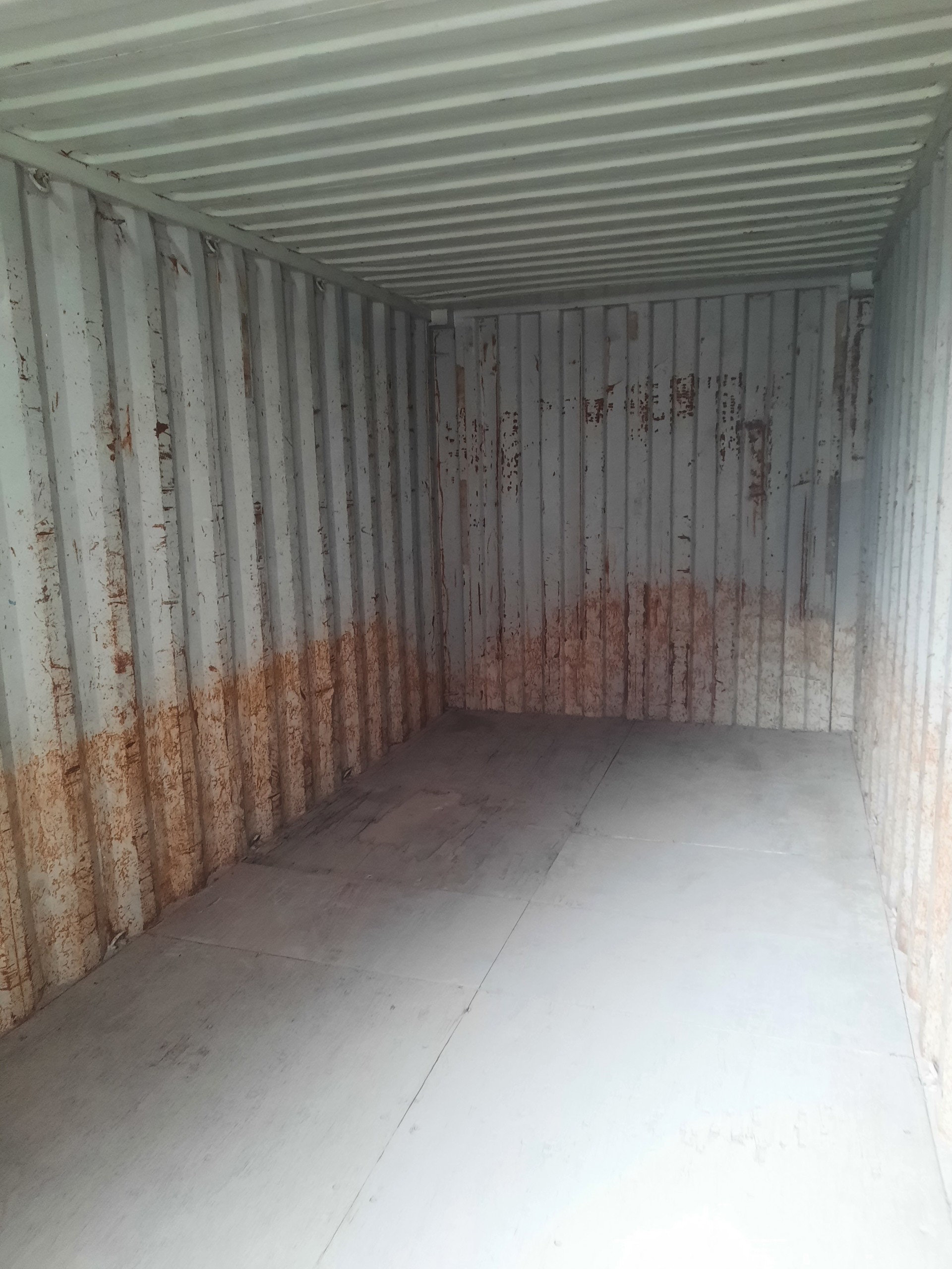 Thanh lý container kho cũ bằng thép nặng 2200kg