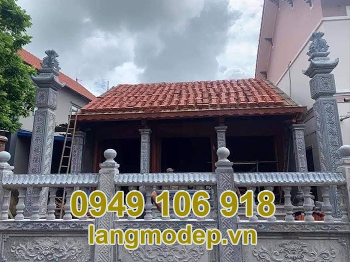 Cột đá hiên nhà thờ họ thiết kế đẹp năm 2023