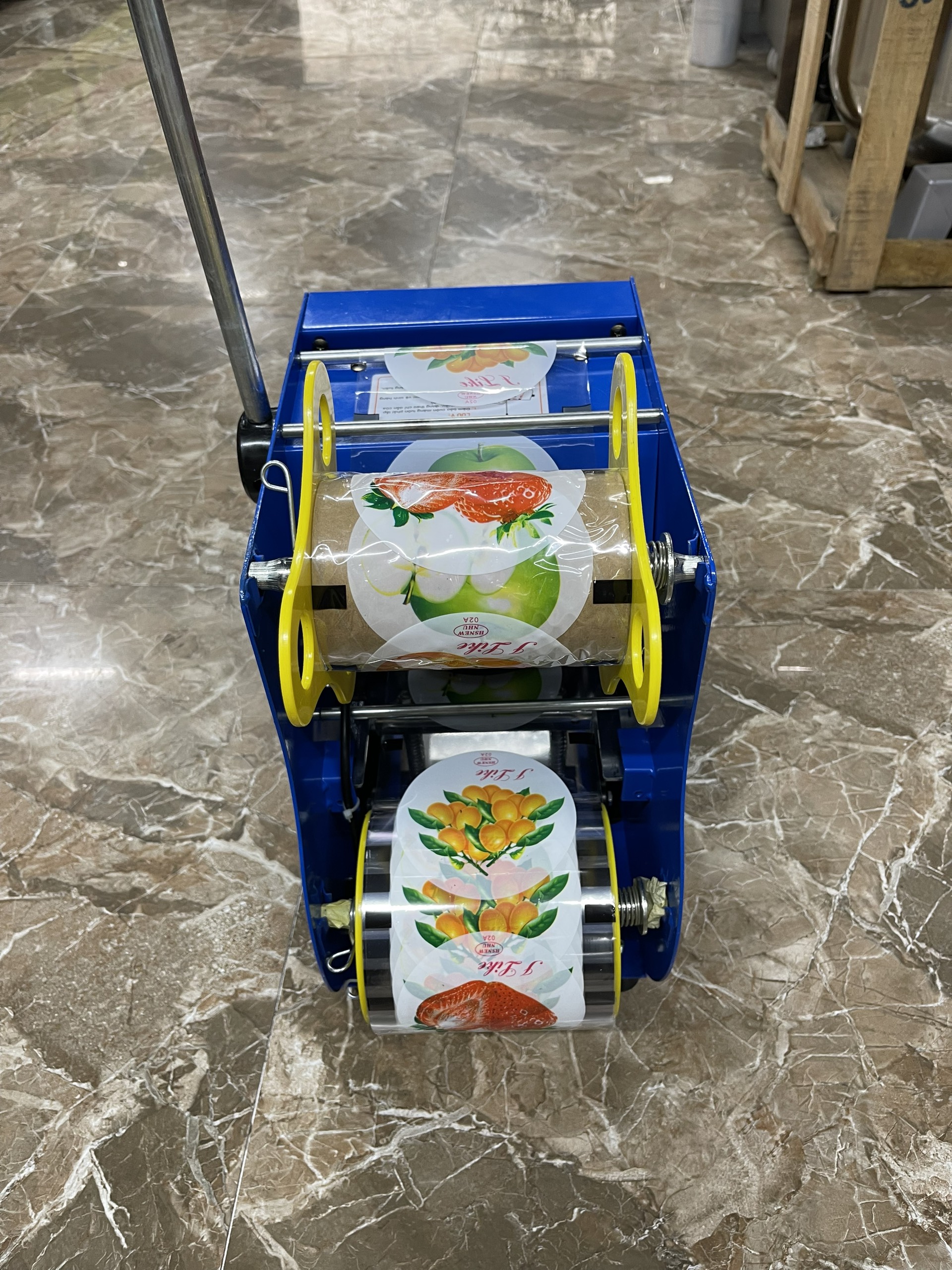 Máy ép ly 300-400-500-700ml. Máy dập cốc