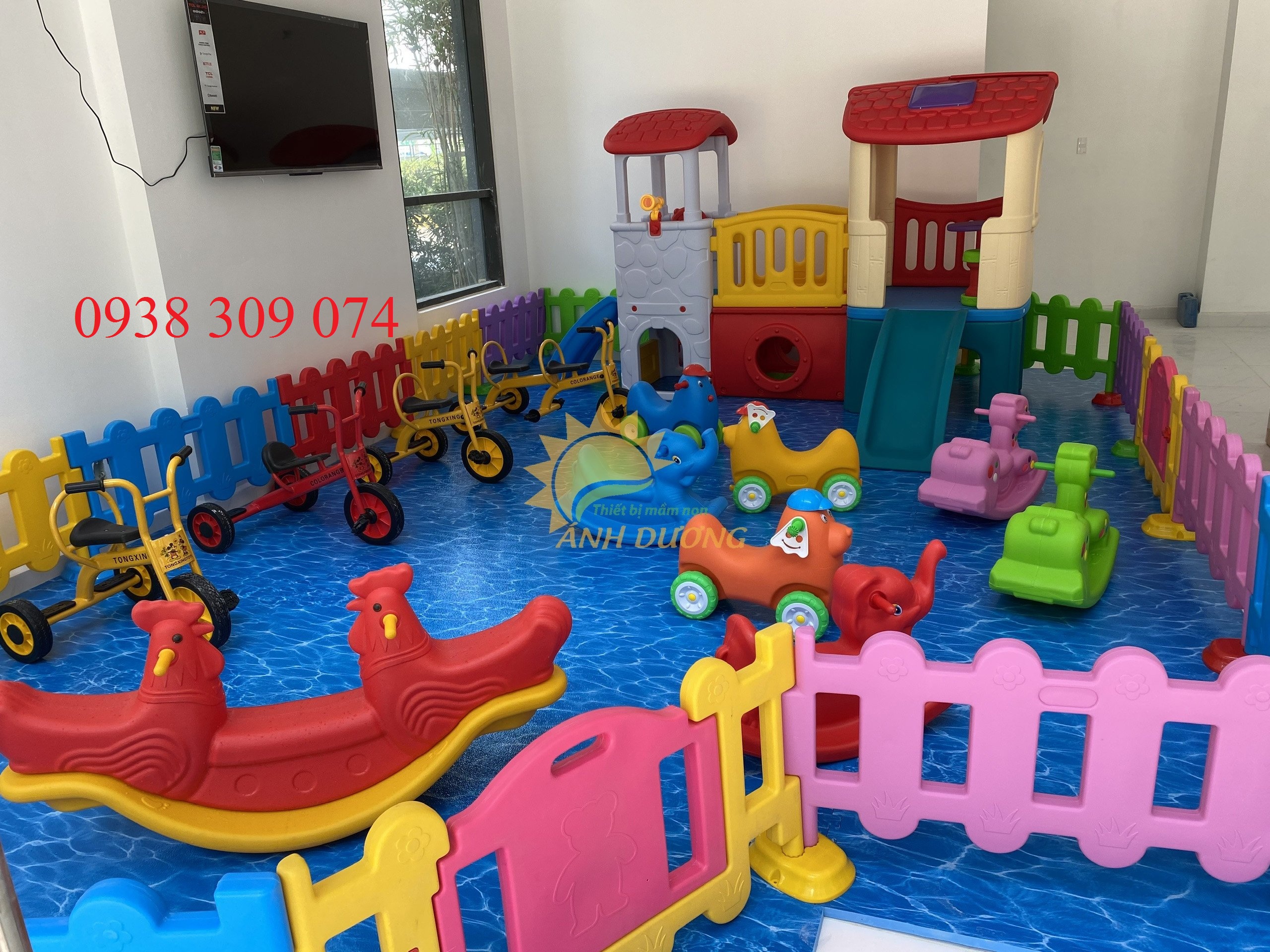 Bộ liên hoàn hai mái nhà dành cho khu vui chơi