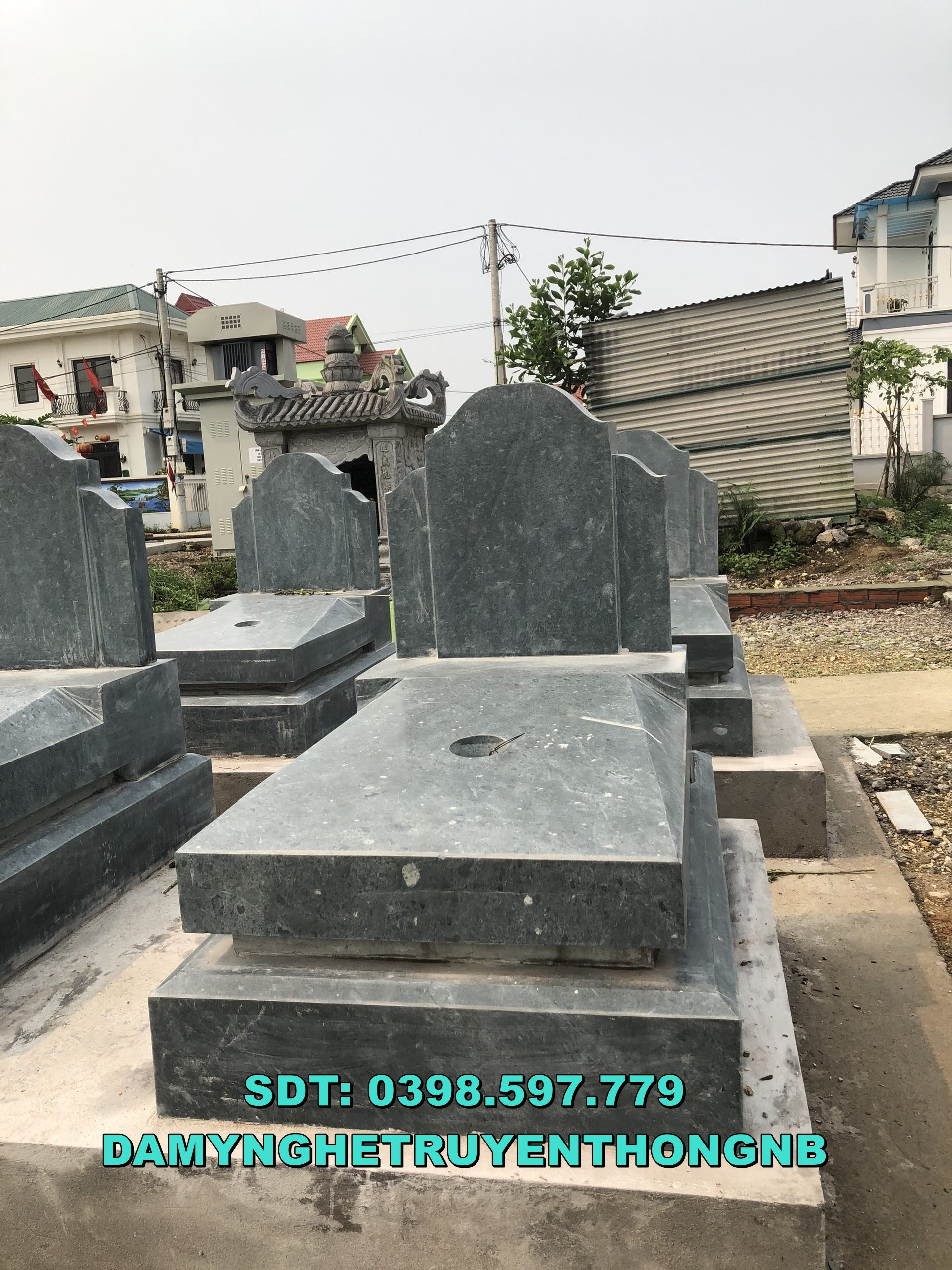 tốp hình ảnh mộ tam cấp đá nguyên khối đẹp nhất 2023