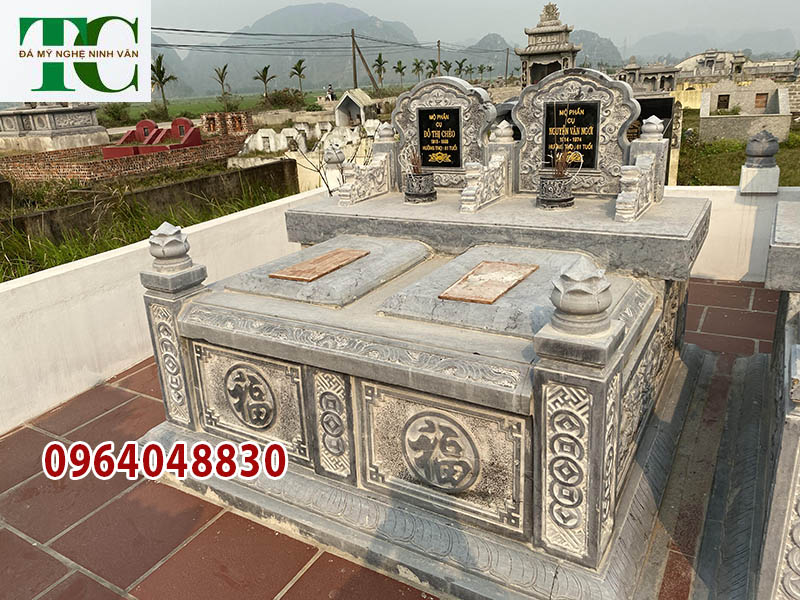Xây mộ đôi bằng đá đẹp nguyên khối tự nhiên tại Vĩnh Long