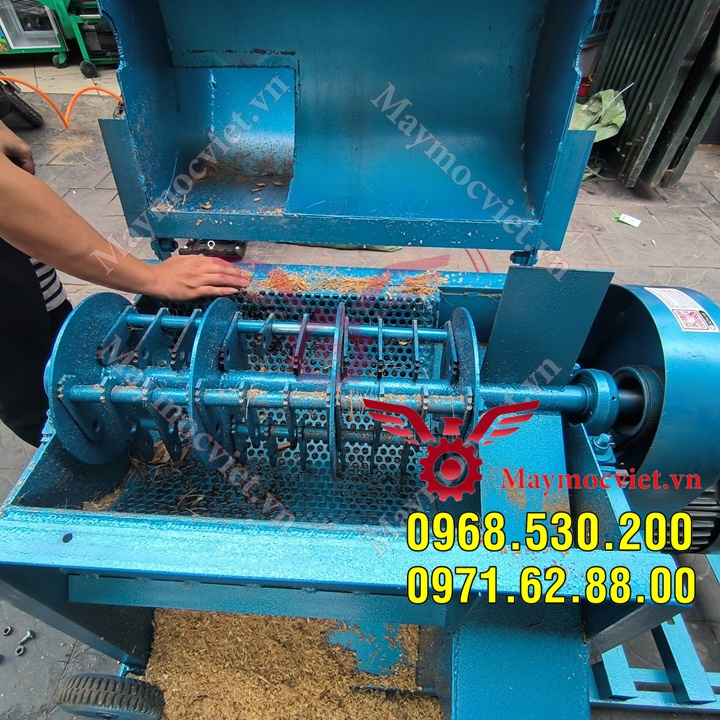 Máy xay nghiền quả dừa , bã mía , lá dừa công nghiệp Vinmax