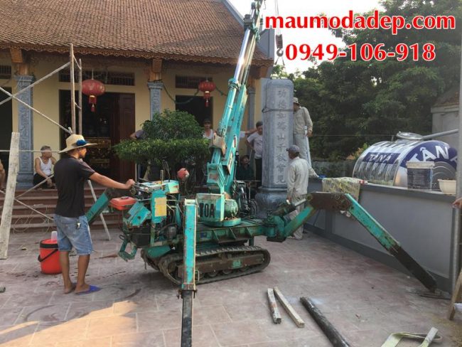 Lắp đặt cột đồng trụ đá nhà thờ họ tại Hà Nội