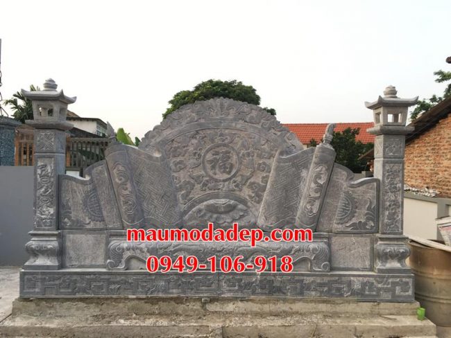 Lắp đặt cột đồng trụ đá nhà thờ họ tại Hà Nội
