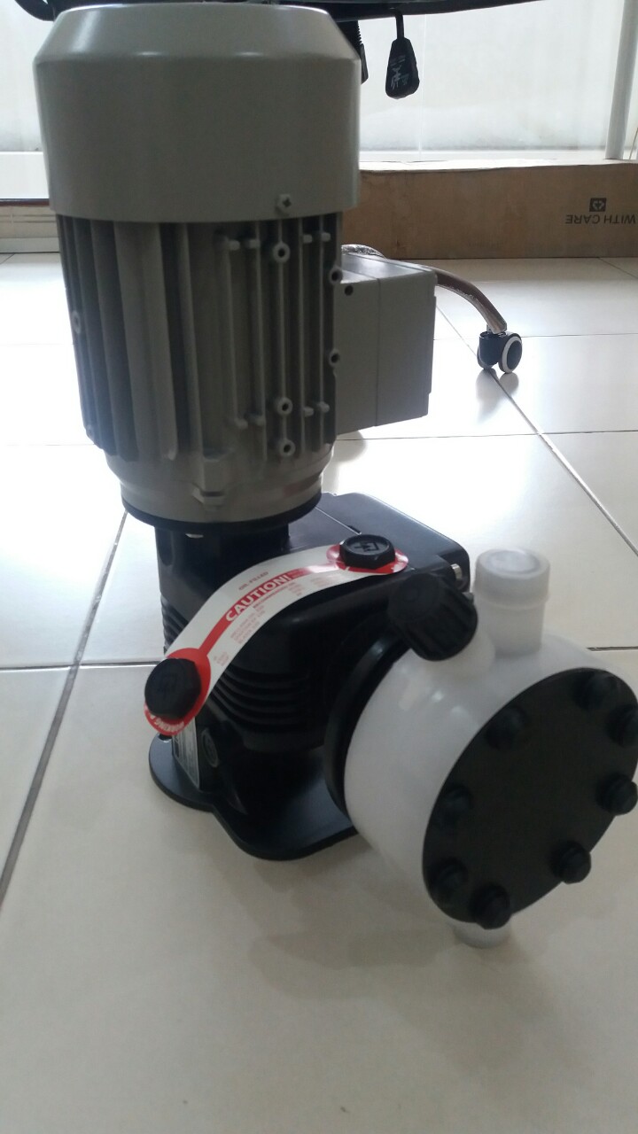 MÁY BƠM ĐỊNH LƯỢNG EMEC  PRIUS D 0-1000L/H _MADE IN ITALY TẠI TPHCM
