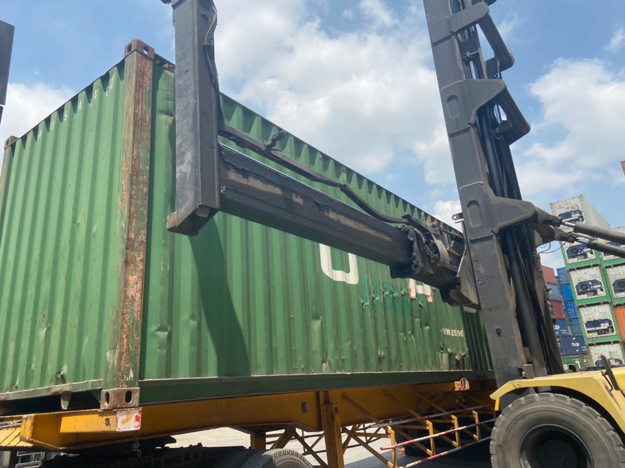 bán lô cont 40dc siêu đẹp giá mền nhất thị trường
