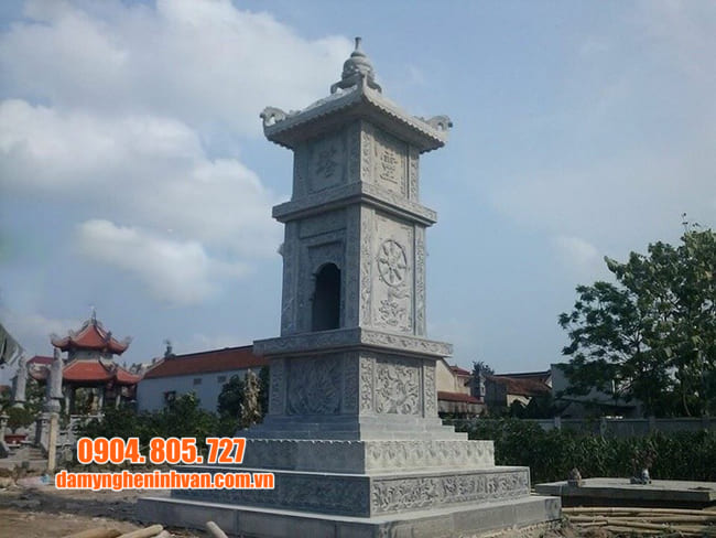 Những mẫu mộ tháp đá bán tại Bình Định