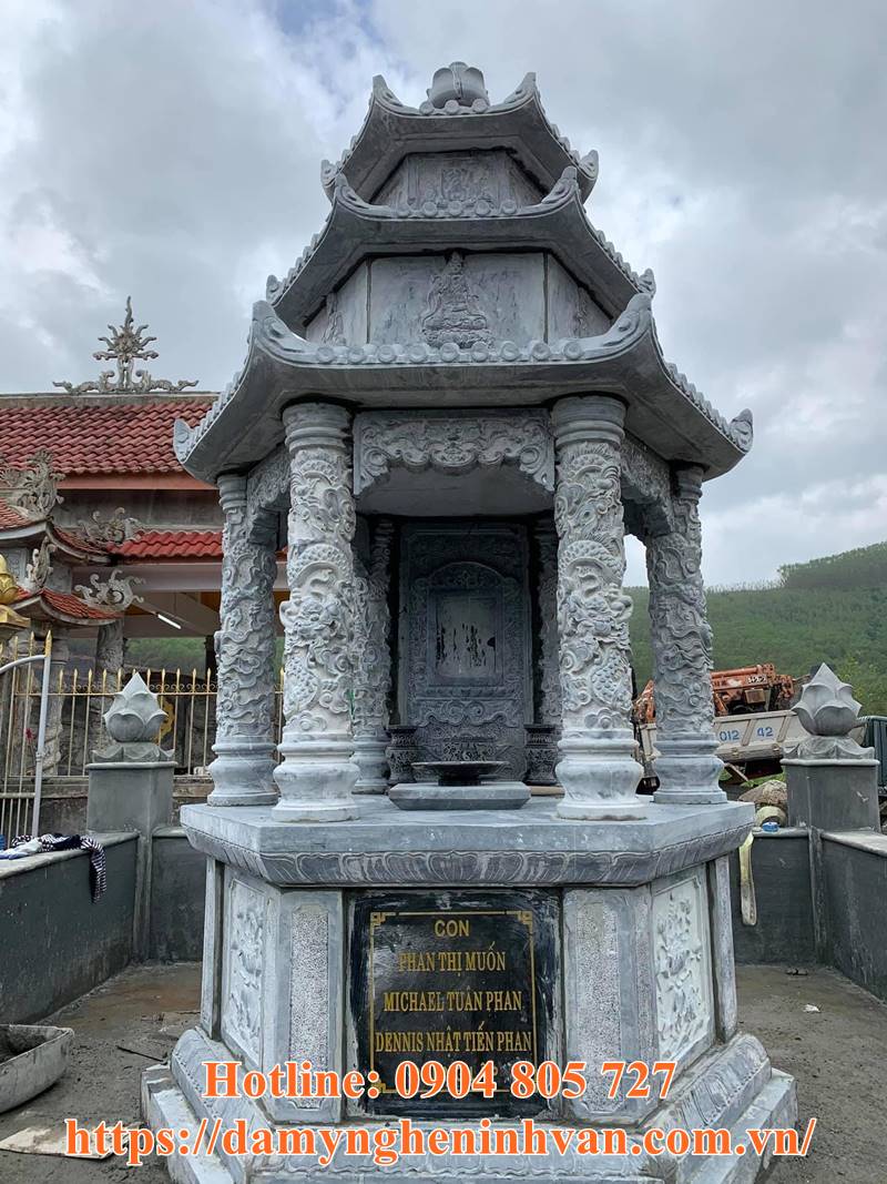 Mẫu tháp thờ cốt bán tại Sài Gòn.