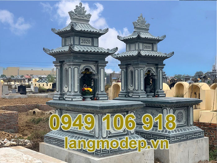 Mẫu mộ có mái che đá xanh rêu đẹp năm 2023