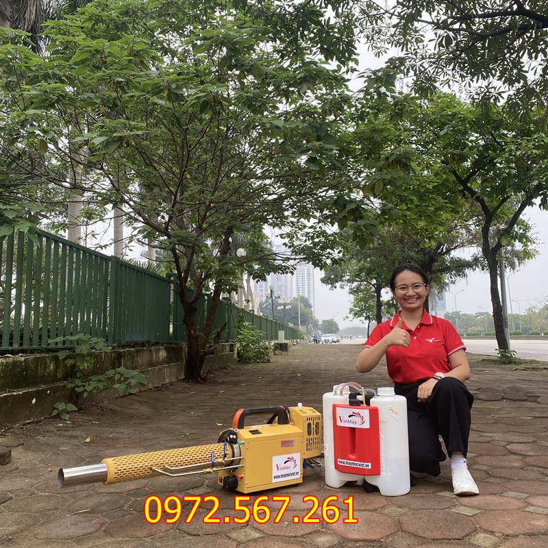 Máy phun khói, phun xương  Kawasaki YL70