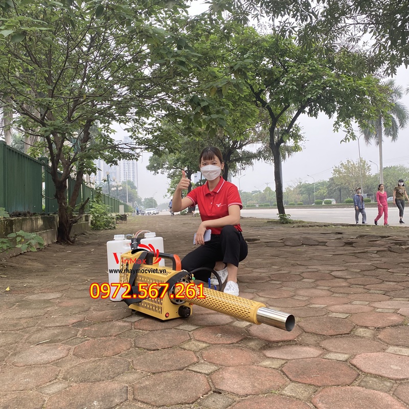 Máy phun khói, phun xương  Kawasaki YL70