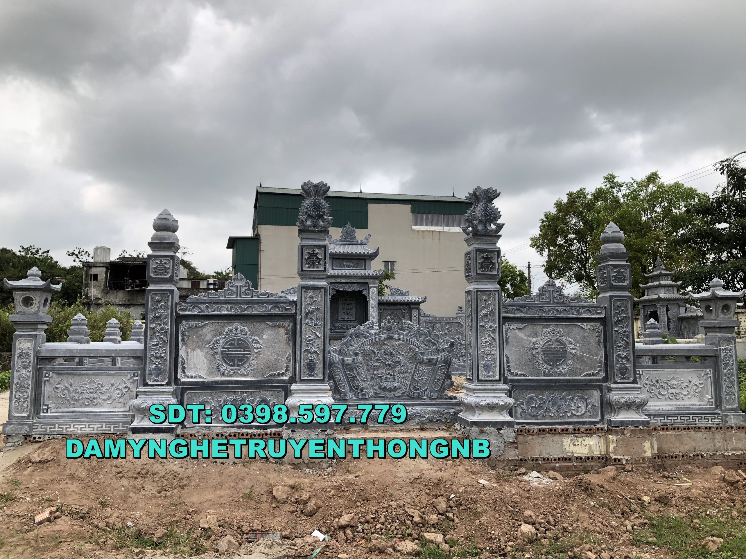 hình ảnh khu lăng mộ đá tự nhiên,đá cxao cấp tại hải phòng