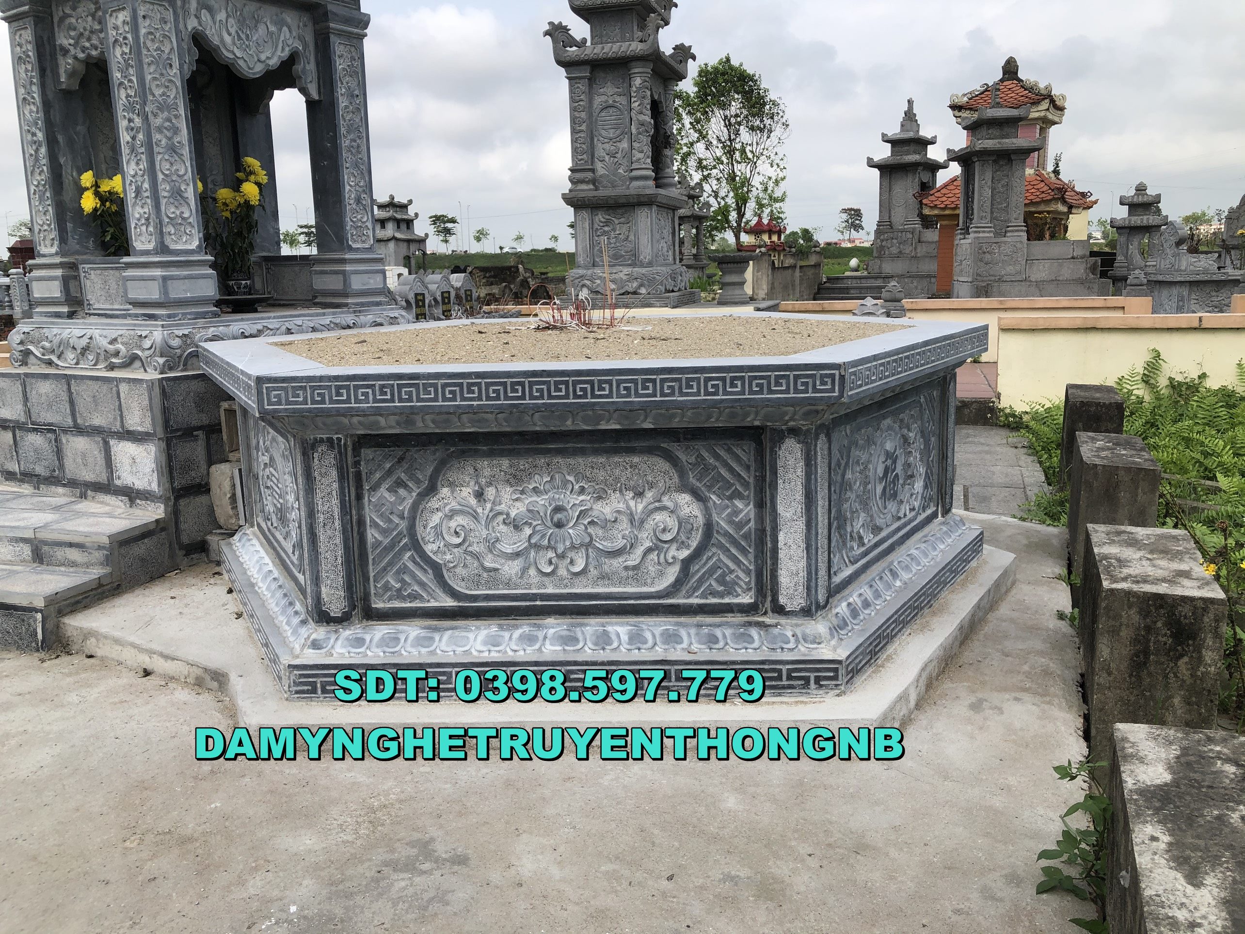 xây chụp mẫu mộ đá hậu bành cao cấp tại hải dương