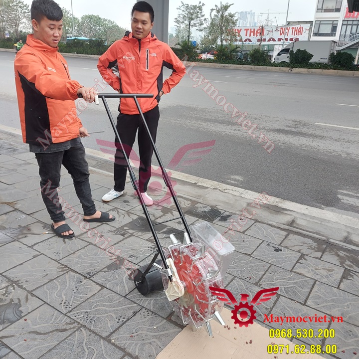 [New]- Máy gieo hạt ngô , hạt giống đa chức năng 12 răng -đại hạ giá