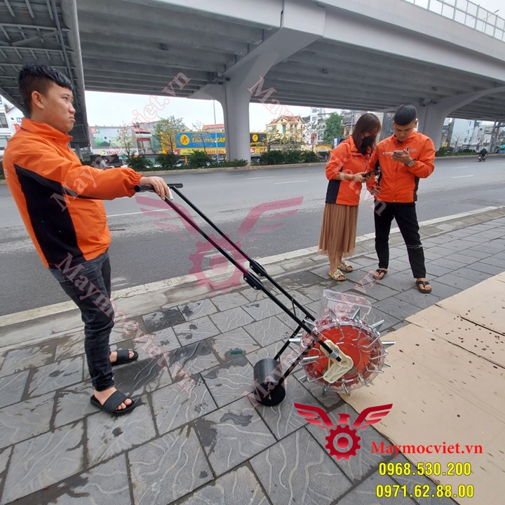 [New]- Máy gieo hạt ngô , hạt giống đa chức năng 12 răng -đại hạ giá